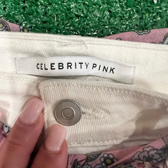 CELEBRITY PINK shorts NWT! - Picture 3 of 4